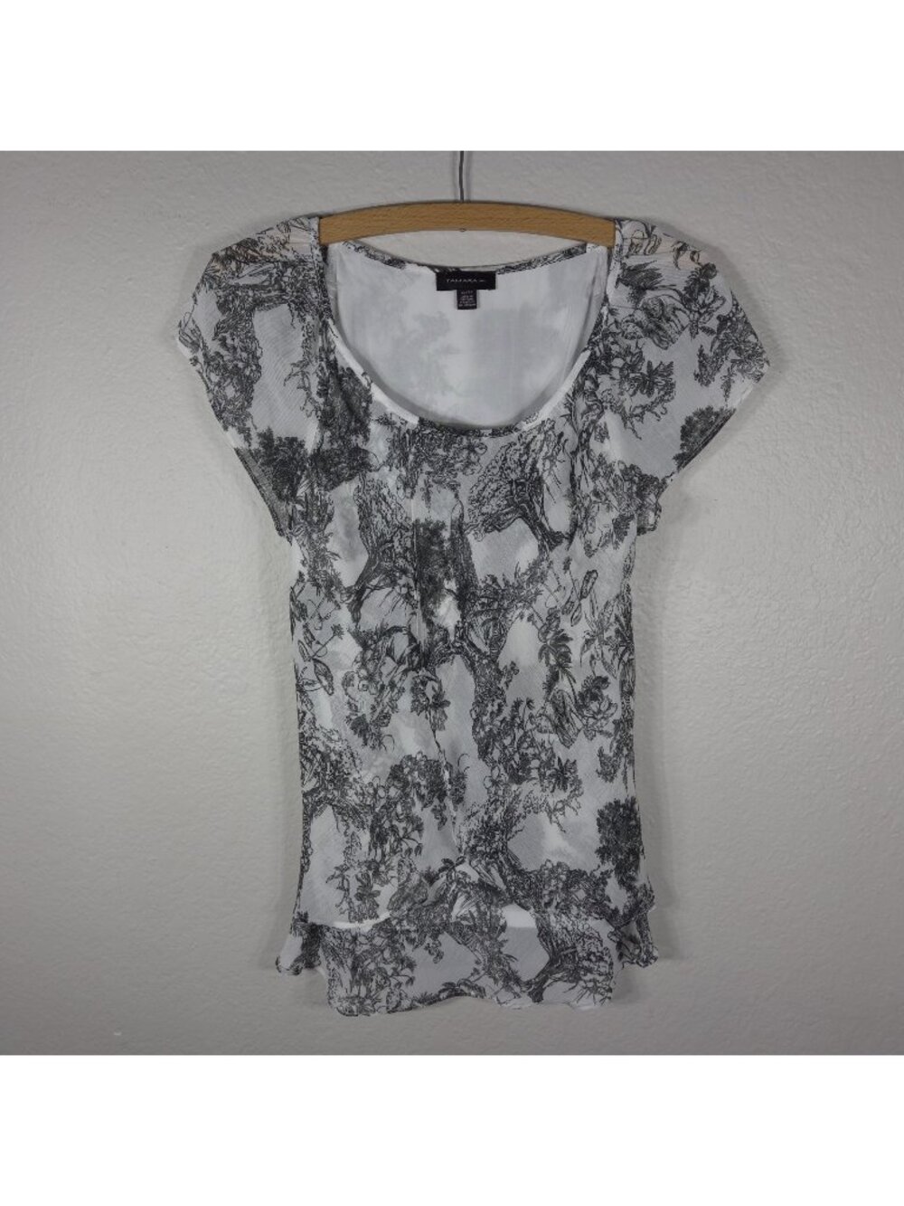 Tamara H. Semi Sheer Blouse Top Sz XS Safari Print Cap Sleeve Scoop Neck White